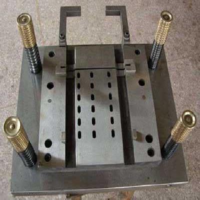 HZY Sequence Punching Mould