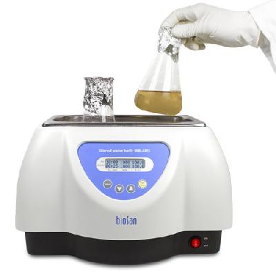 High Precision Water Bath With Stirring Arrangement