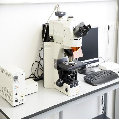 Mapping Fluorescence Microphotometry System