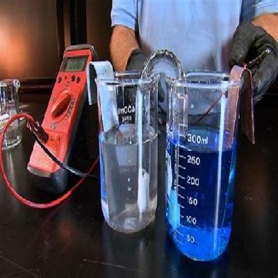 Photo Electrochemical Cell
