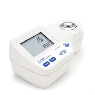 HI96804 Digital Refractometer for  Invert Sugar by Weight Analysis