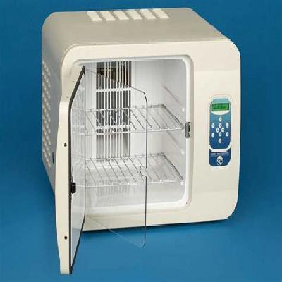 Cooling - Heating Incubator