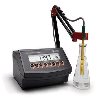Conductivity Family Hanna
