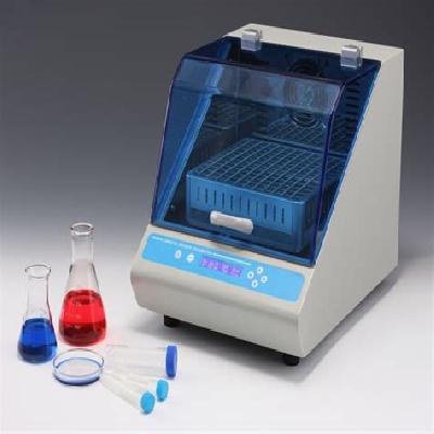 Incubator with Shaker