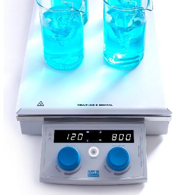 Multi-position magnetic stirrer