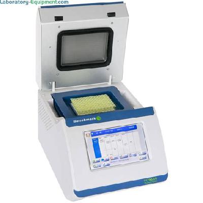 PCR Thermal Cycler