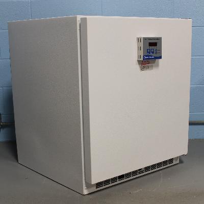 Temperature Incubator