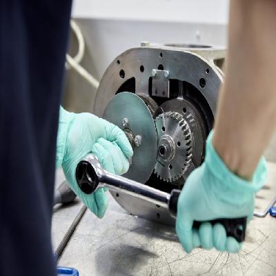Vacuum Pump Service