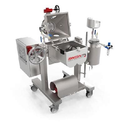 Servicing of Vacuum Coaters