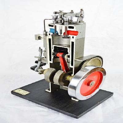 Single Cylinder 4 Stroke Diesel Engine Cut Section