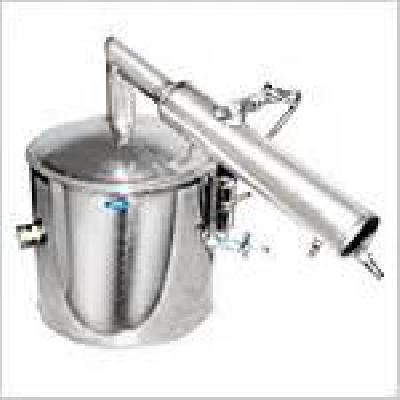 Manesty Type Water Still