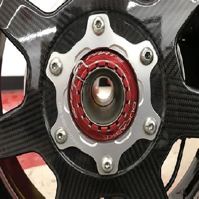 Axle Rear Wheel with Nut 