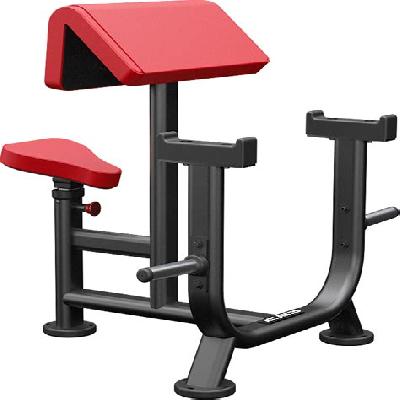 O-033 Seated Preacher Curl