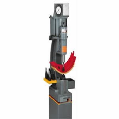 Hydroenumetic Press For Riviting And Bush Ressing