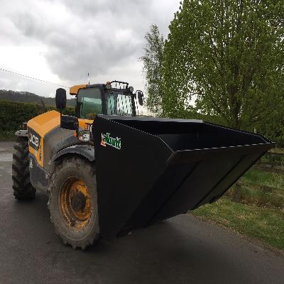 JCB Bucket Tube