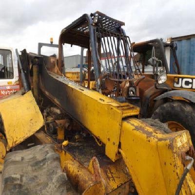 JCB Outer Leg
