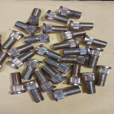 E- Rikshaw Kamani Bolt With Nut