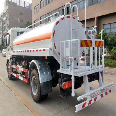 Water Tanker With Sprinkler