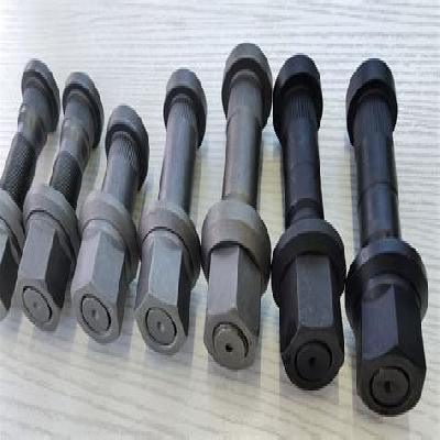 Hub Bolt With Nuts YorkFuwaLeylandTata