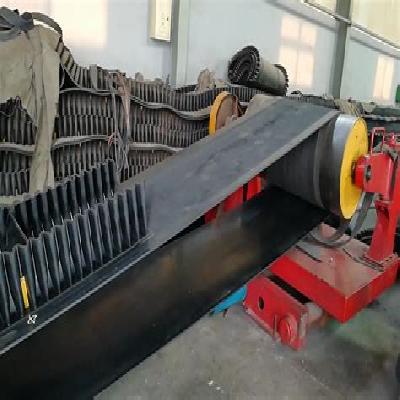 Wave Top Rubber Conveyor Belts