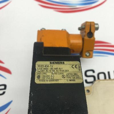 3SE3 404-1E Siemens Contact Type Limit Switch