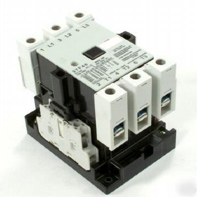 3TF4702-0A..ZB01 Siemens AC Contactor