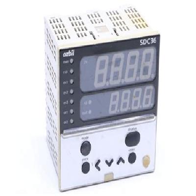 AZBIL C315GA000500 SDC31 DIGITAL TEMPERATURE CONTROLLER