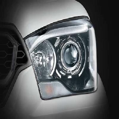 Mahindra Scorpio Head Lamp