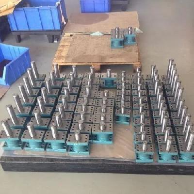 Diagonal Pillar Die Sets