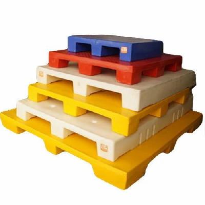Roto Moulded Plastic Pallet