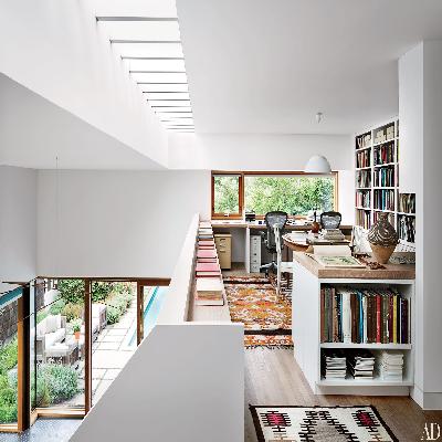 Mezzanine floor