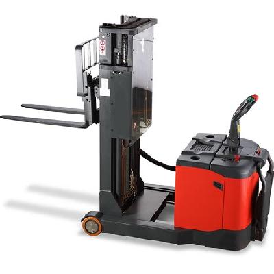 Counterbalanced Electric Stacker