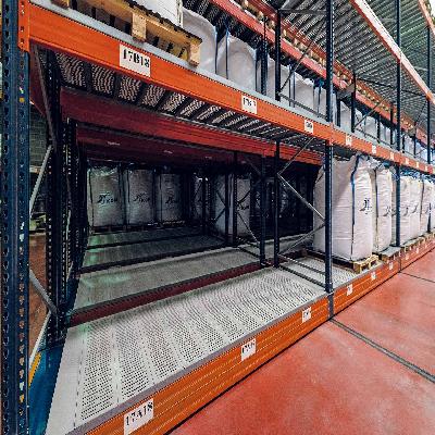 Mobile Pallet Racking