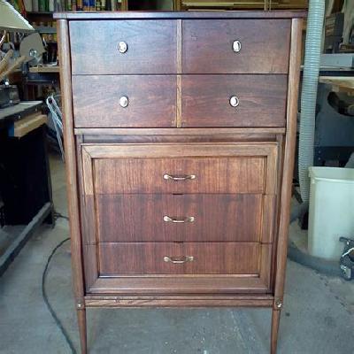 Chester 33 Drawer