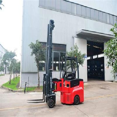Articulated Forklift Truck