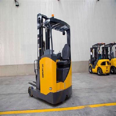 Electric Reach Truck