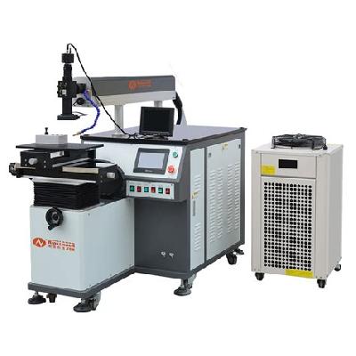 Laser welding machine
