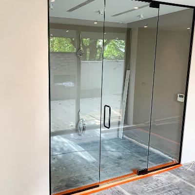 Frameless Glass Doors