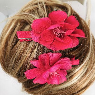 Hair Clips With Flower Figure