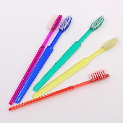 Maxi Zest Soft Plastic Toothbrushes