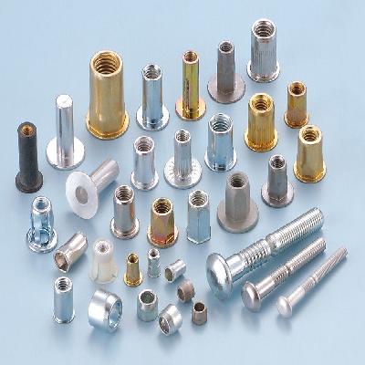 Threaded Rivet Blind