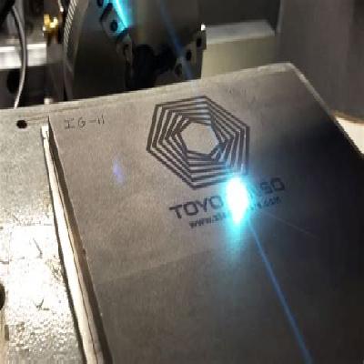 Laser Engraving on Graphite