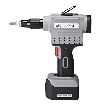 Battery operated rivetnut Tool