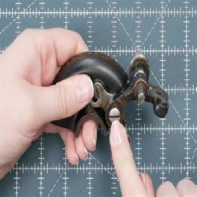 Bobin Winder Screw