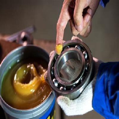 Bearing Maintenance Tools and Lubricants