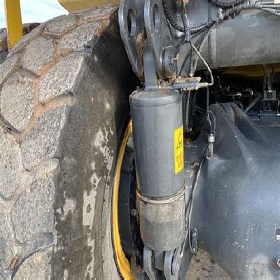 Komatsu Hd 605-7 Universal Joint 
