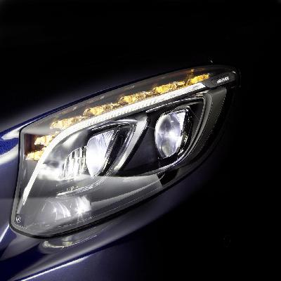 Headlamp Mercedes LP
