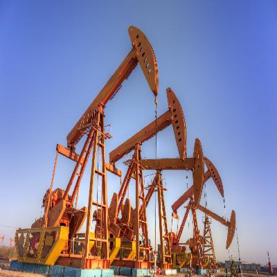 DSCN0089 Oil Field Equipment