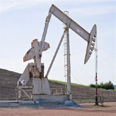 DSCN3545 Oilfield Equipment