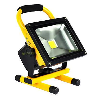 FLOOD LIGHT